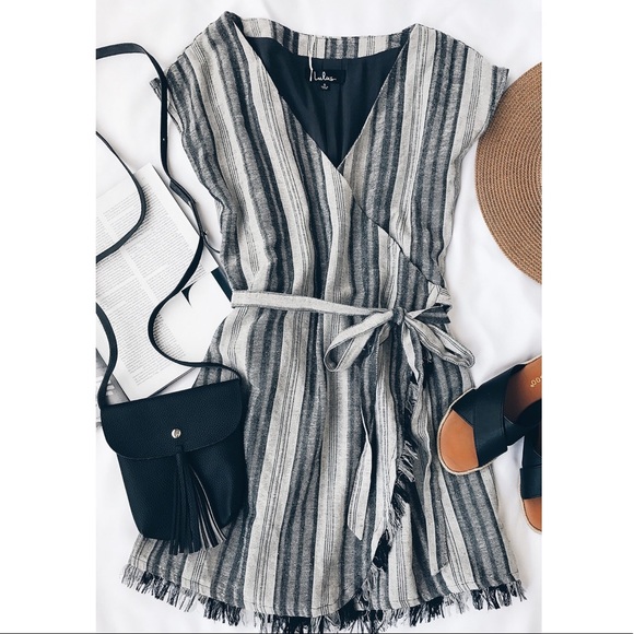 Lulus Dresses & Skirts - ✨Lulu’s Grey Striped Wrap Dress